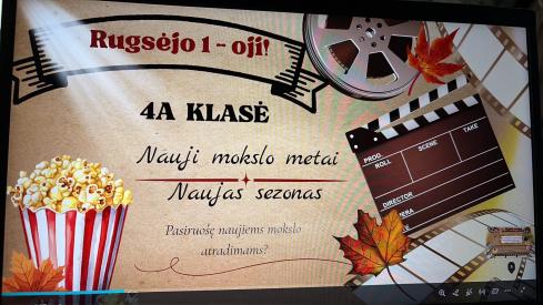 Rugsėjo 1oji 4 klasėje 